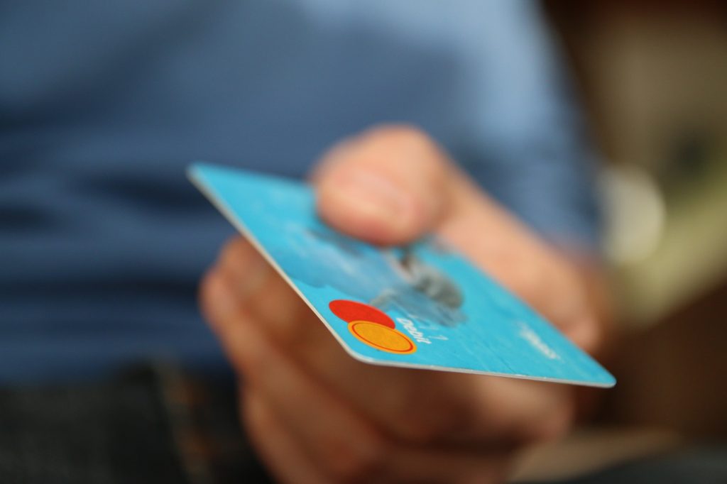 learn-how-opening-a-new-credit-card-can-affect-your-credit-score-tech